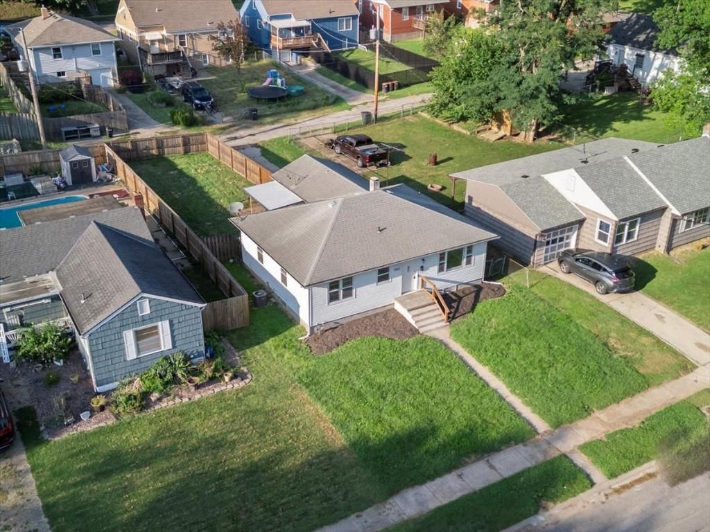 3241 Sacramento Street — photo 23