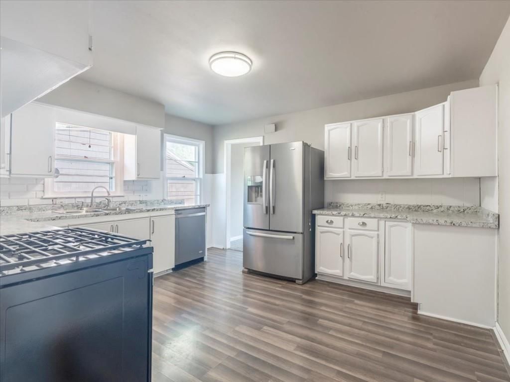3241 Sacramento Street — photo 4