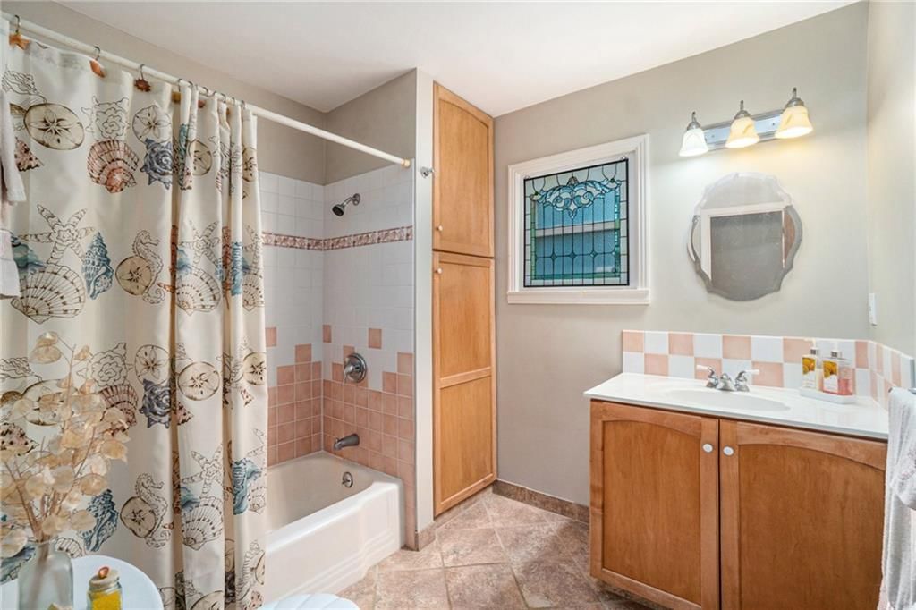 9809 Broadmoor Street — photo 23