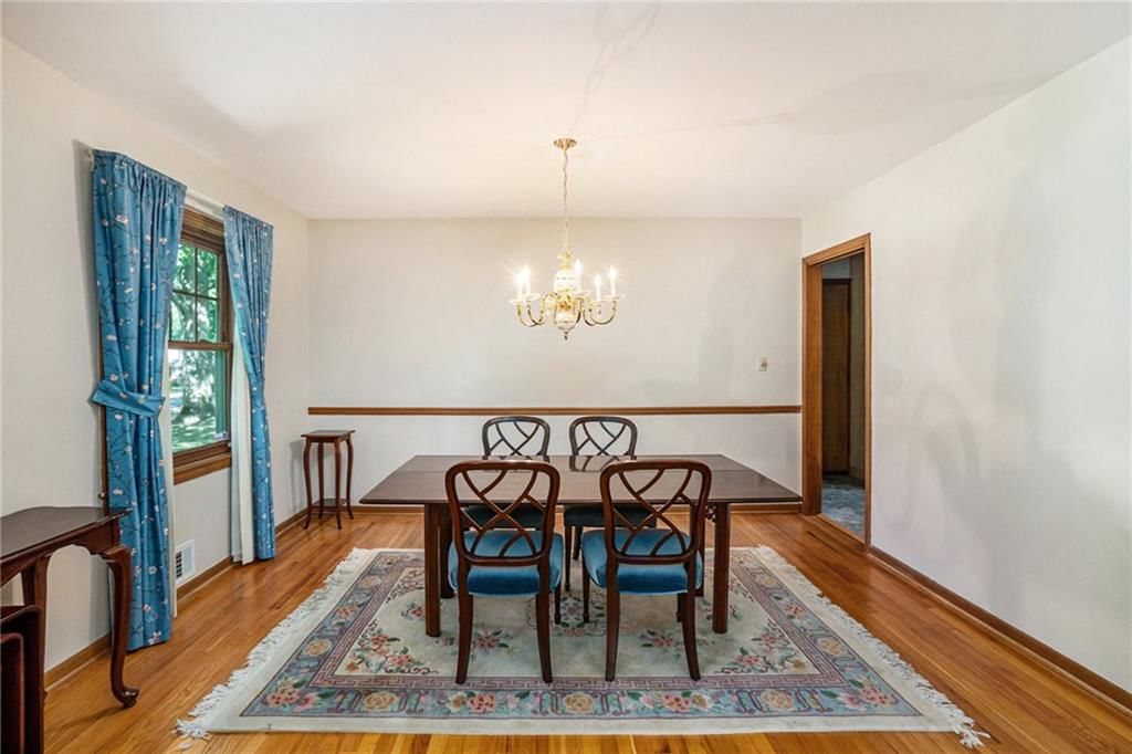 9809 Broadmoor Street — photo 10