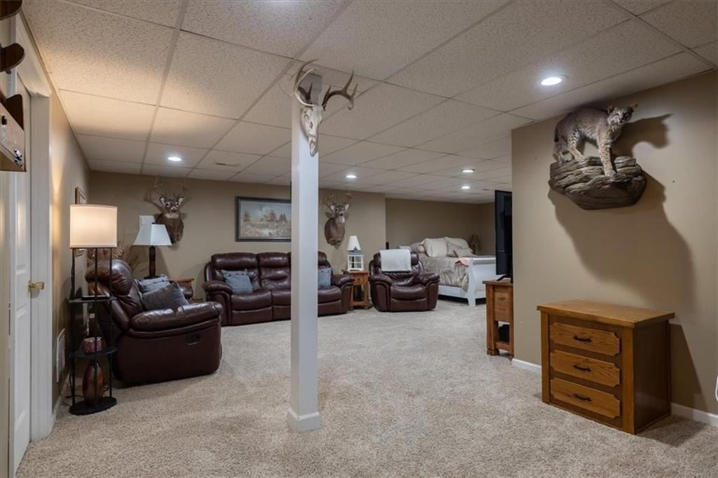 8 Timber Creek Drive — photo 36