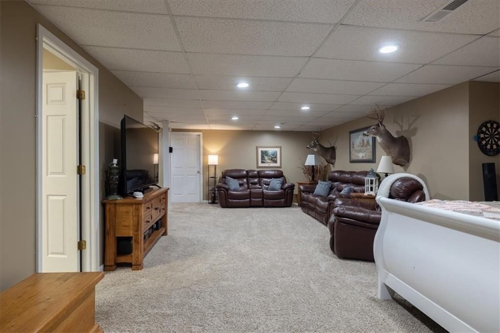 8 Timber Creek Drive — photo 38