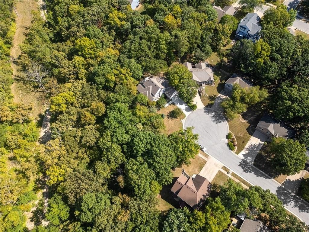 240 Whitlock Drive — photo 6
