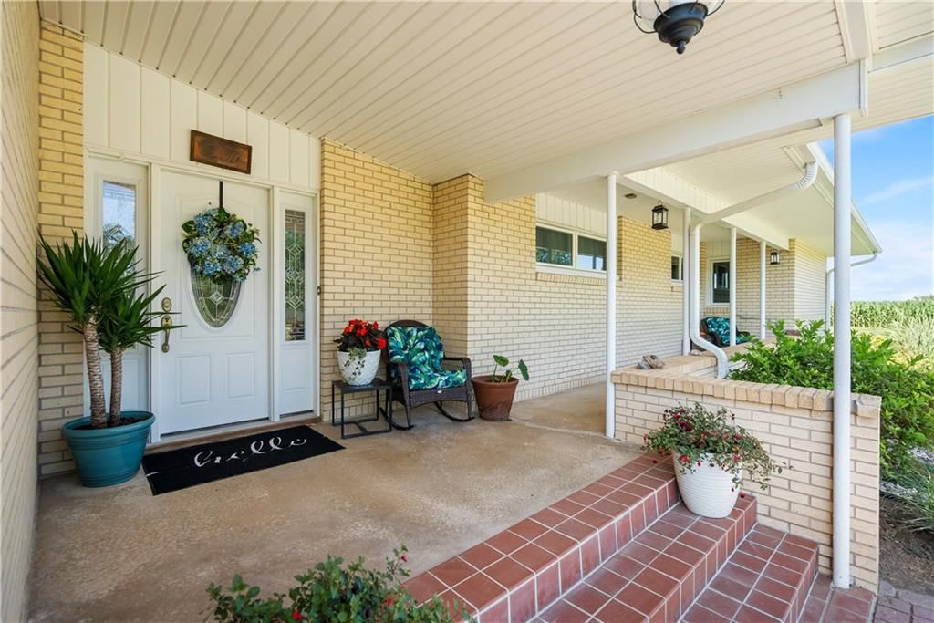 2053 E Madison Street — photo 6