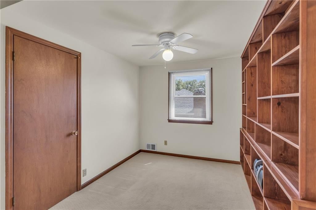 9236 Reeder Drive — photo 12