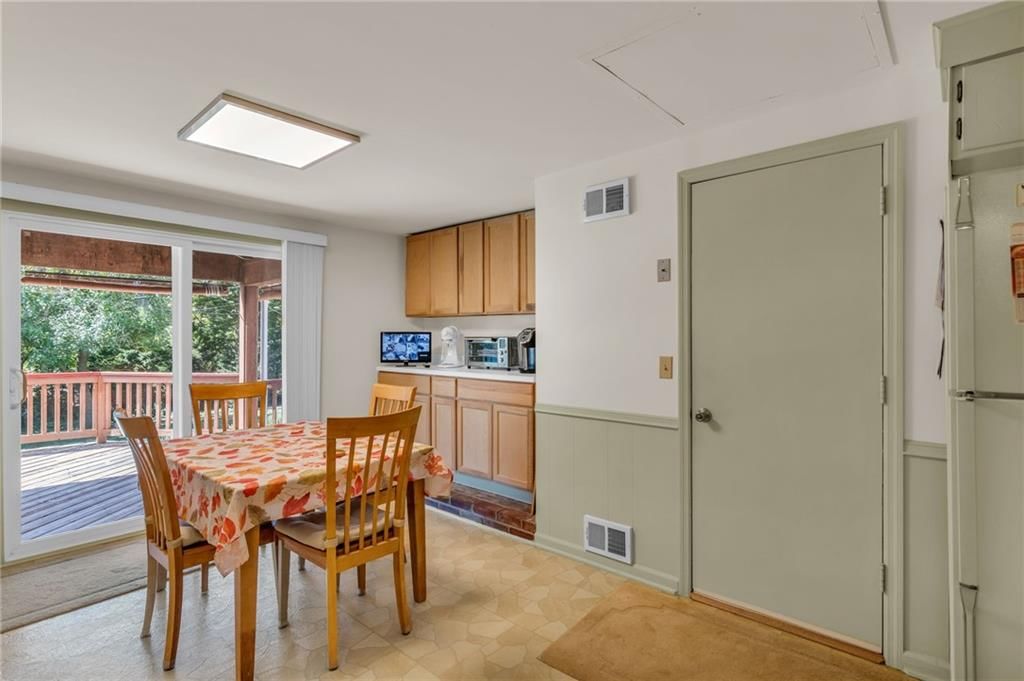 9236 Reeder Drive — photo 18