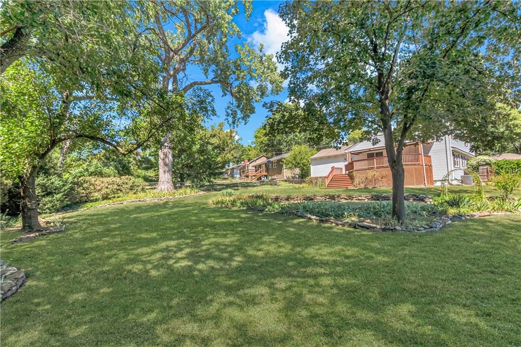 9236 Reeder Drive — photo 31