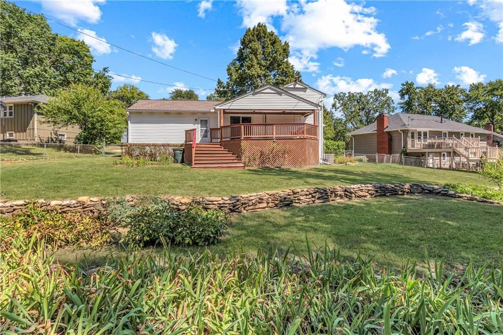 9236 Reeder Drive — photo 32