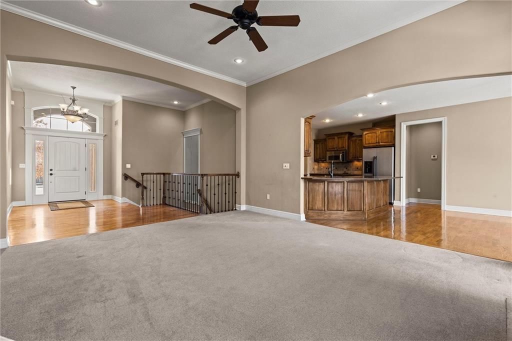 8916 N Glenwood Avenue — photo 15