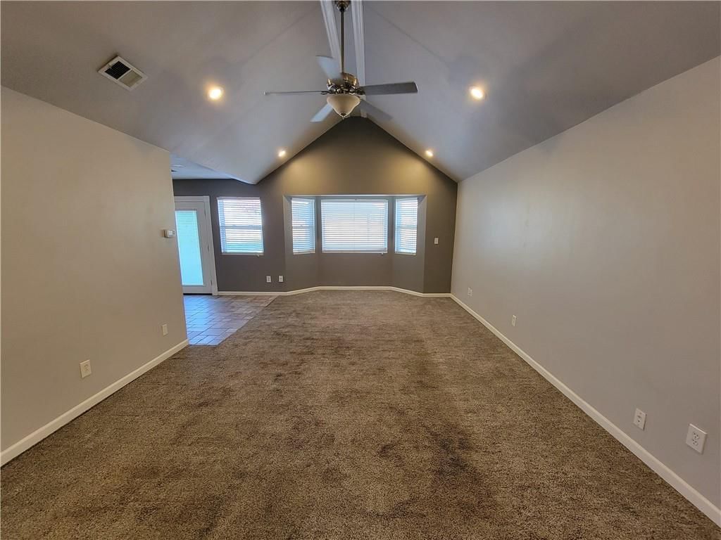 3621 NW Anchor Court — photo 7