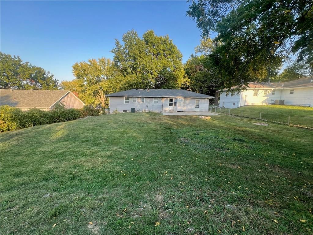 1508 Broadway Street — photo 14
