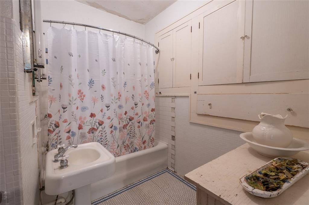 121 N 6th Street — photo 18