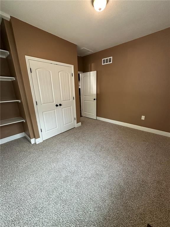 719 Van Brunt Boulevard — photo 11