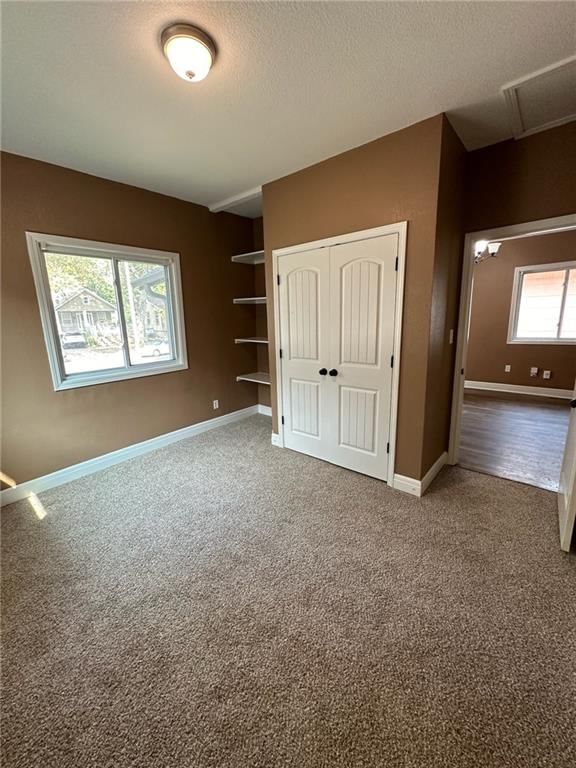 719 Van Brunt Boulevard — photo 10