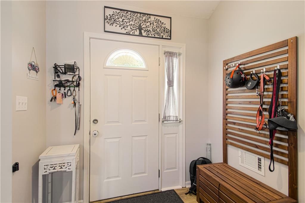 9120 DARNELL Street — photo 3