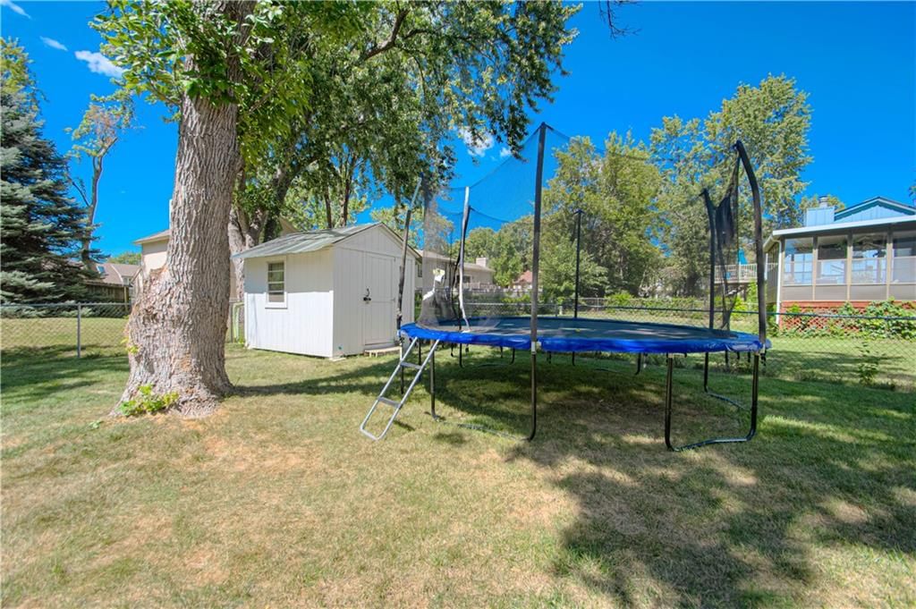 9120 DARNELL Street — photo 25