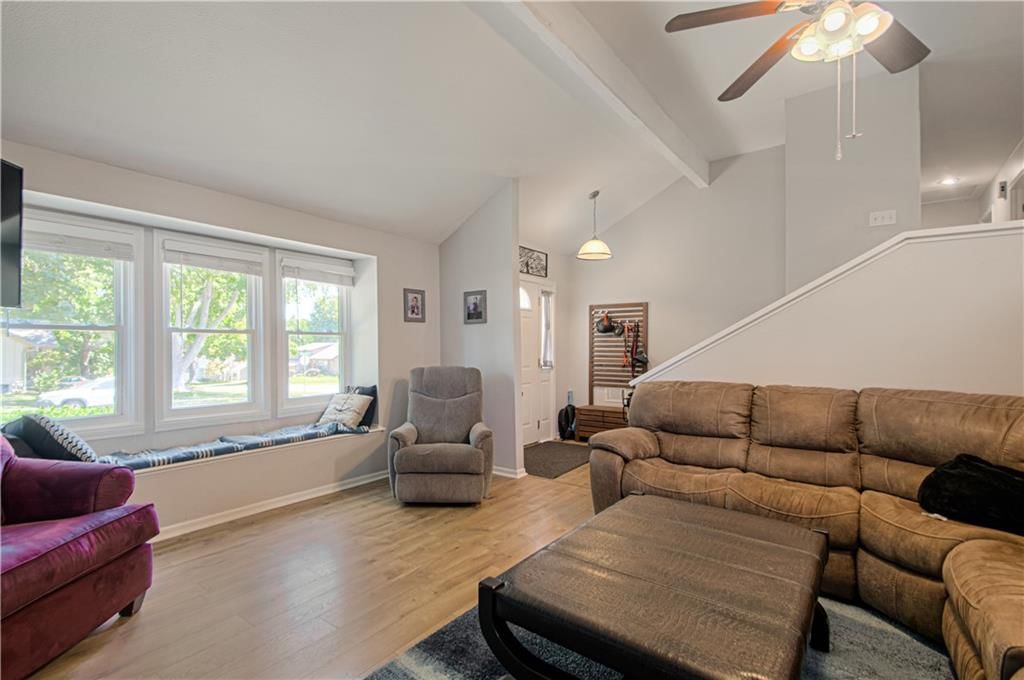 9120 DARNELL Street — photo 5