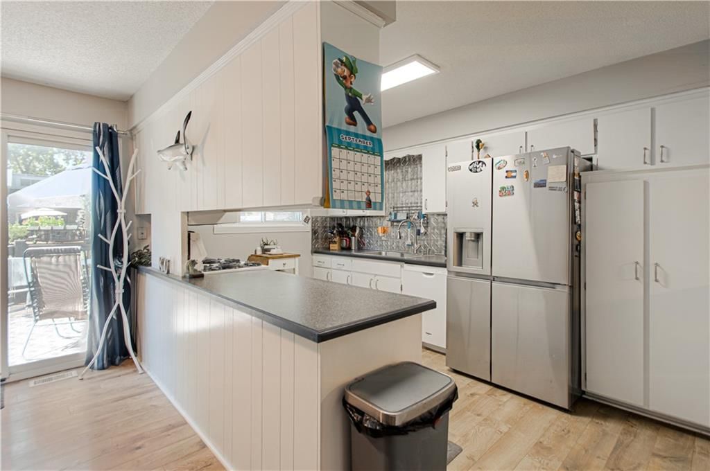 9120 DARNELL Street — photo 9