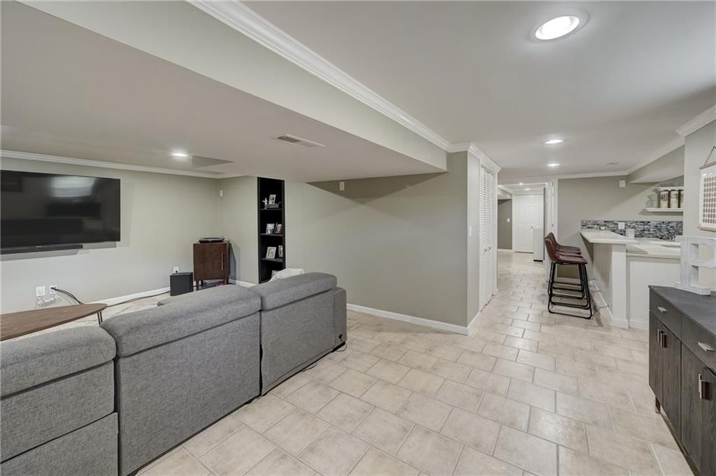 3637 NE Beechwood Drive — photo 36