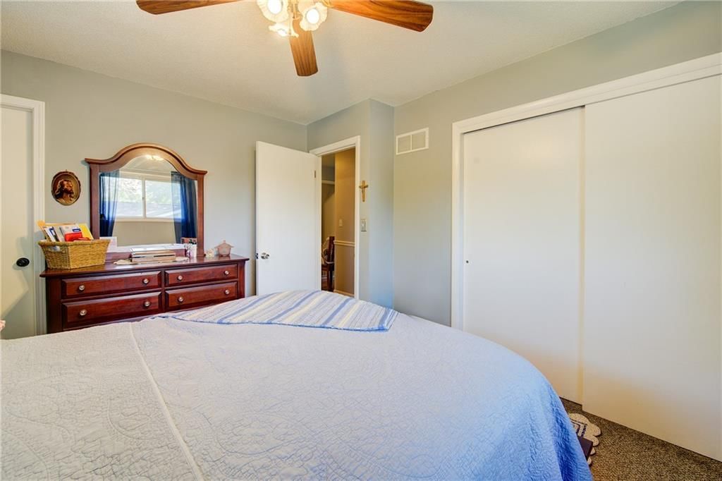 407 NE 62nd Place — photo 9