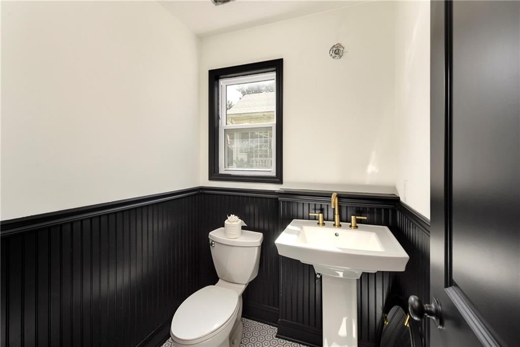 409 S 1st Street — photo 13