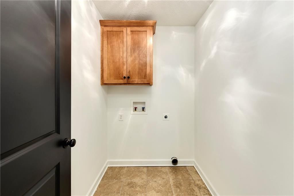 409 S 1st Street — photo 14