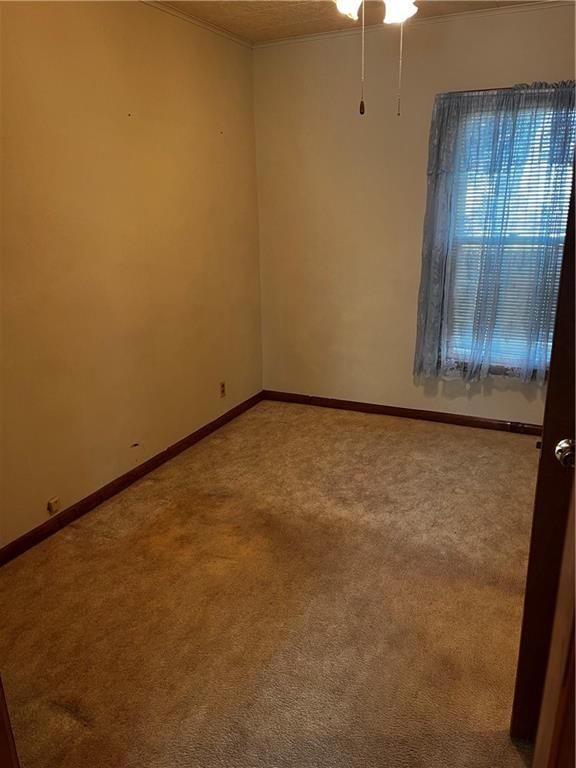 1402 S Walnut Street — photo 8