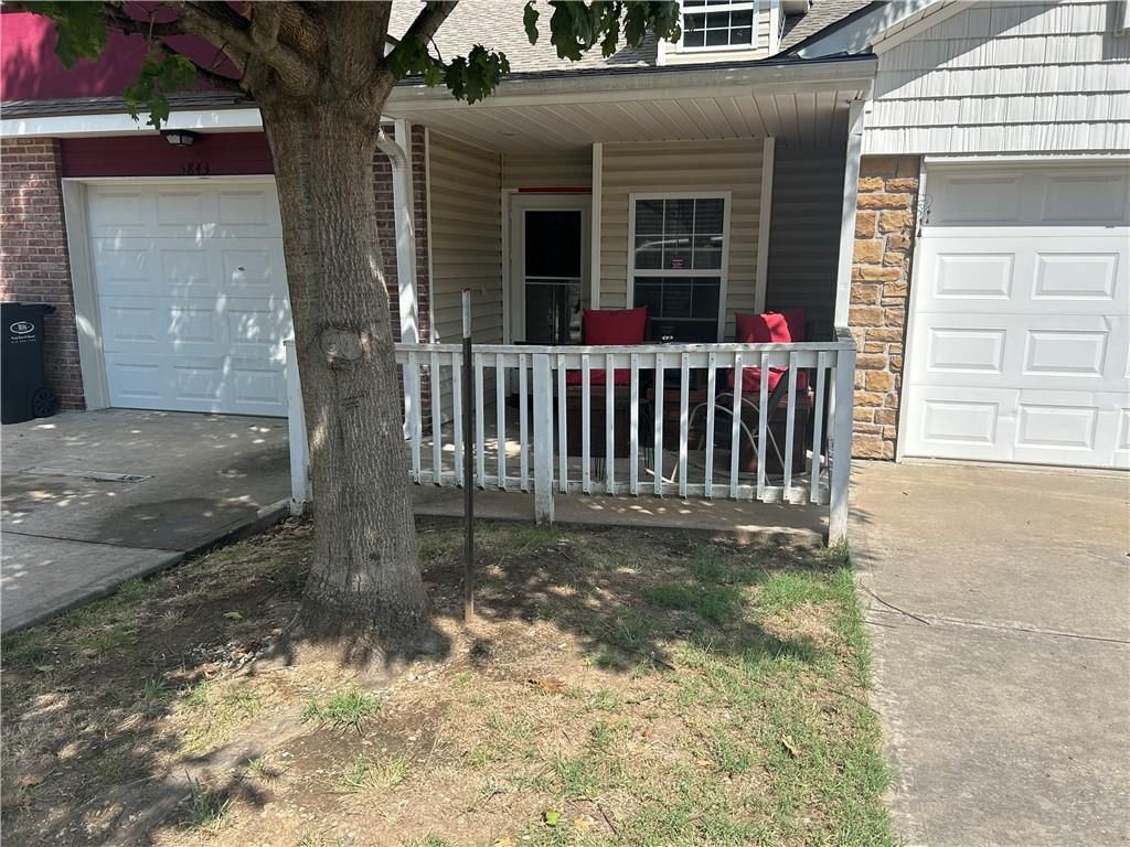 5843 Hunter Court — photo 2