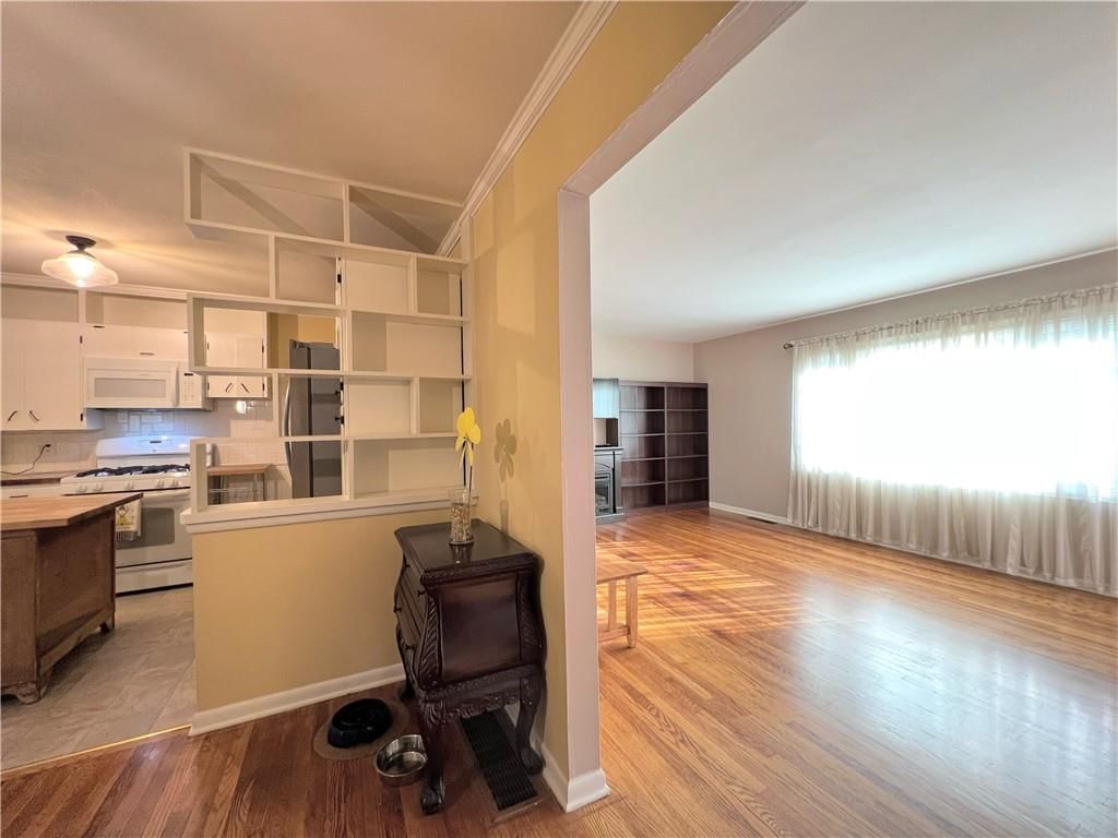 5804 Sterling Avenue — photo 6