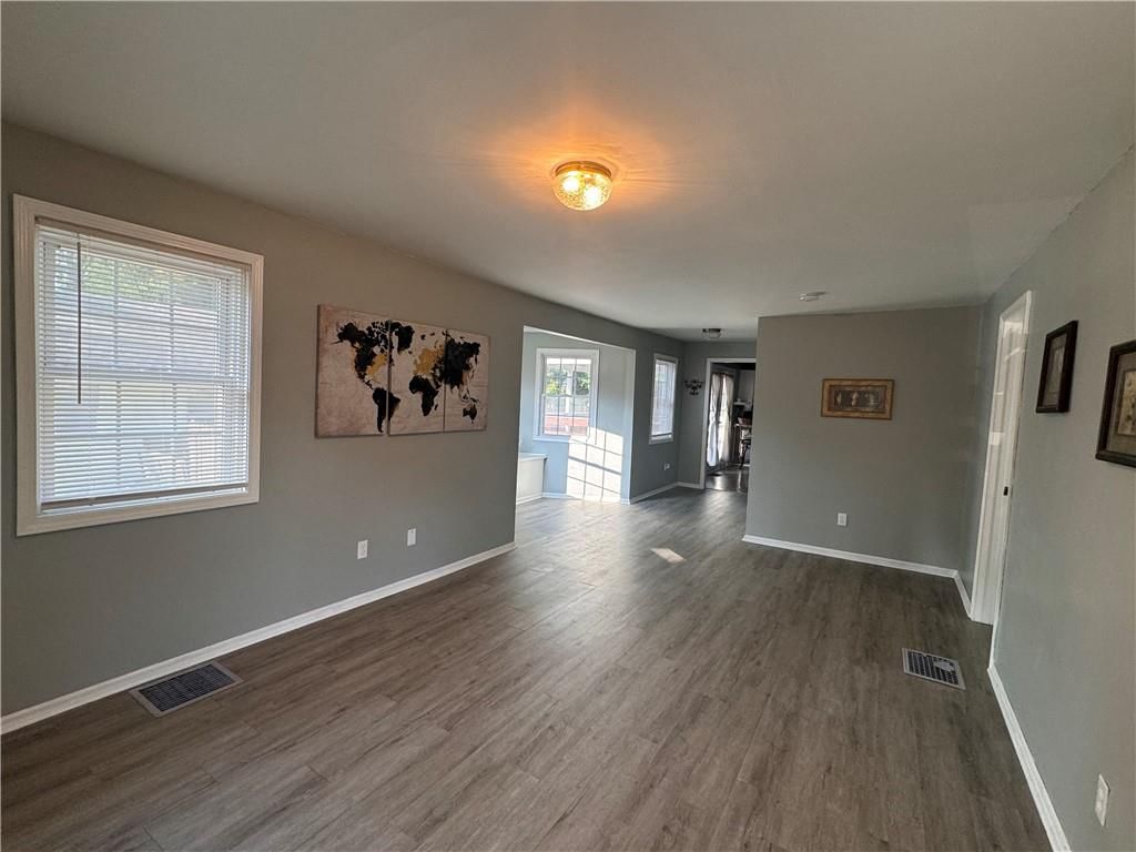 2710 S 36th Street — photo 9