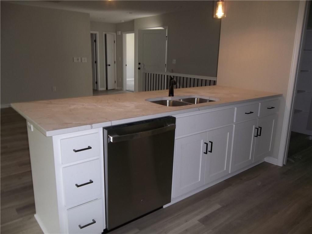 1000 Ingleside Drive — photo 6