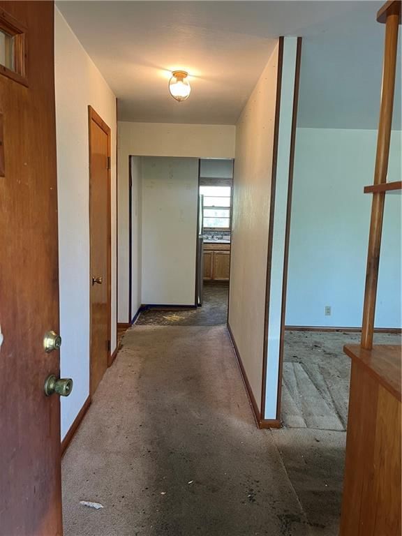 327 E Floral Street — photo 7
