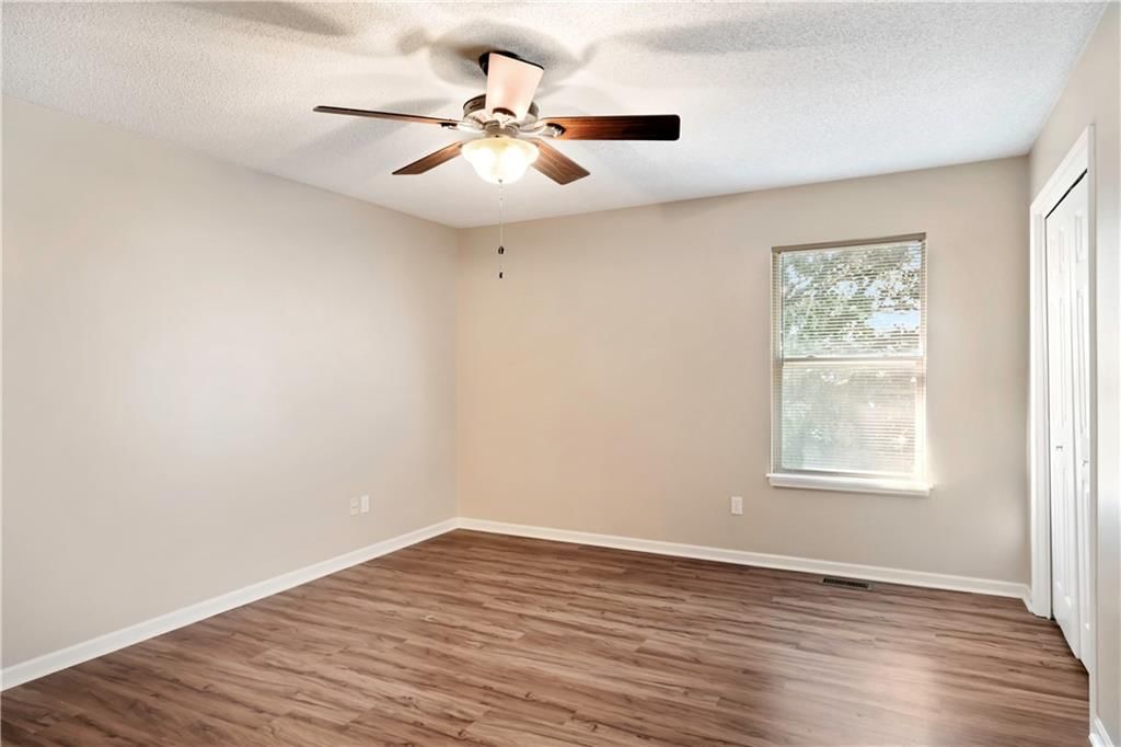 1505 Galway Court — photo 13