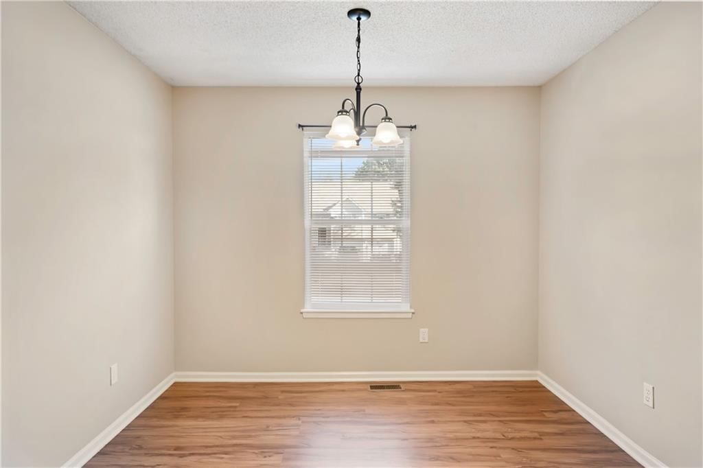1505 Galway Court — photo 8