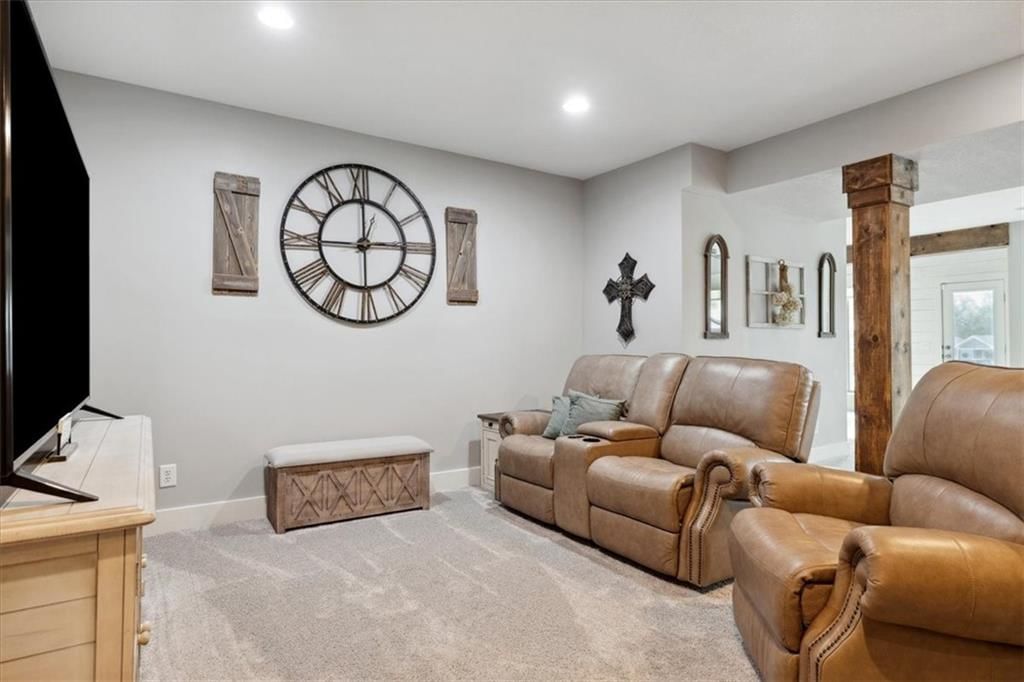 2402 Windmill Drive — photo 25