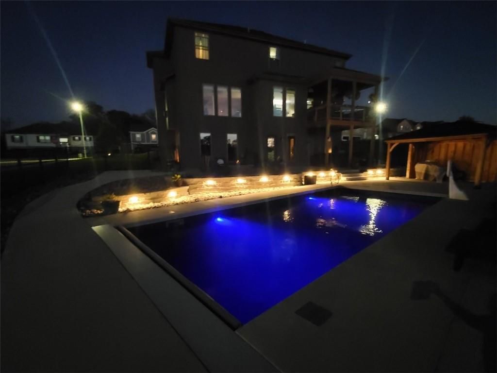 2402 Windmill Drive — photo 32