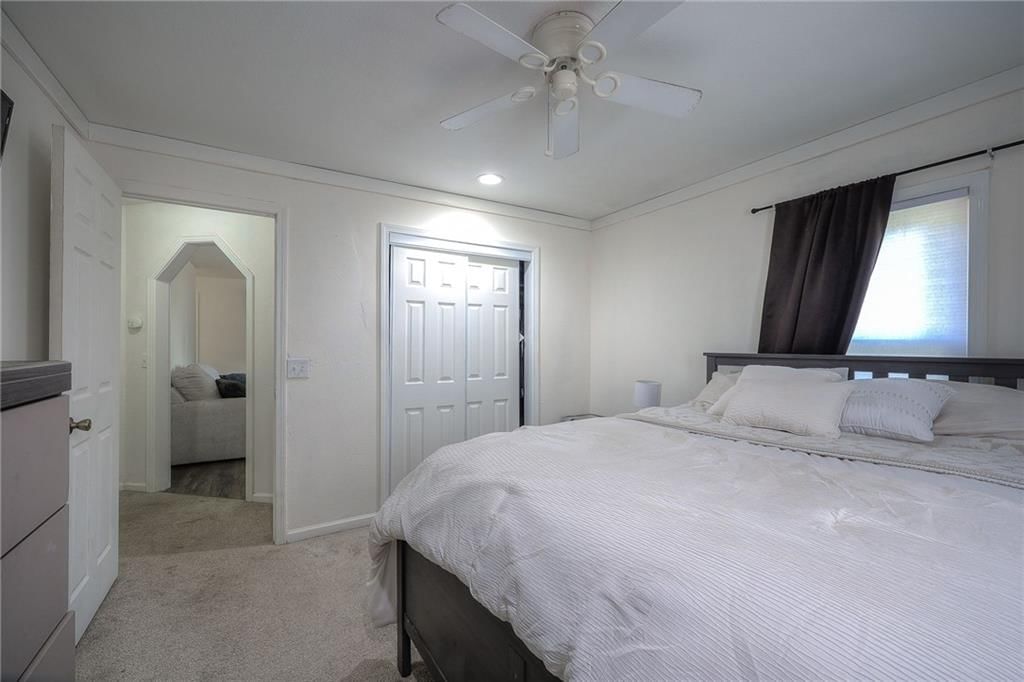 5635 WEBSTER Avenue — photo 15