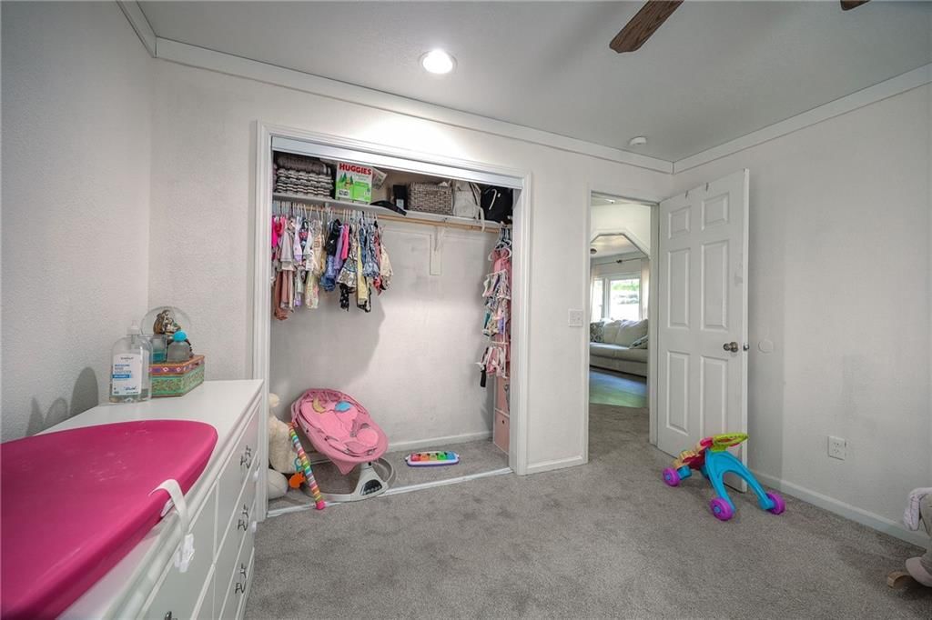 5635 WEBSTER Avenue — photo 20
