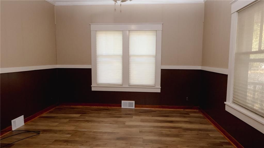 401 S Ridge Street — photo 12