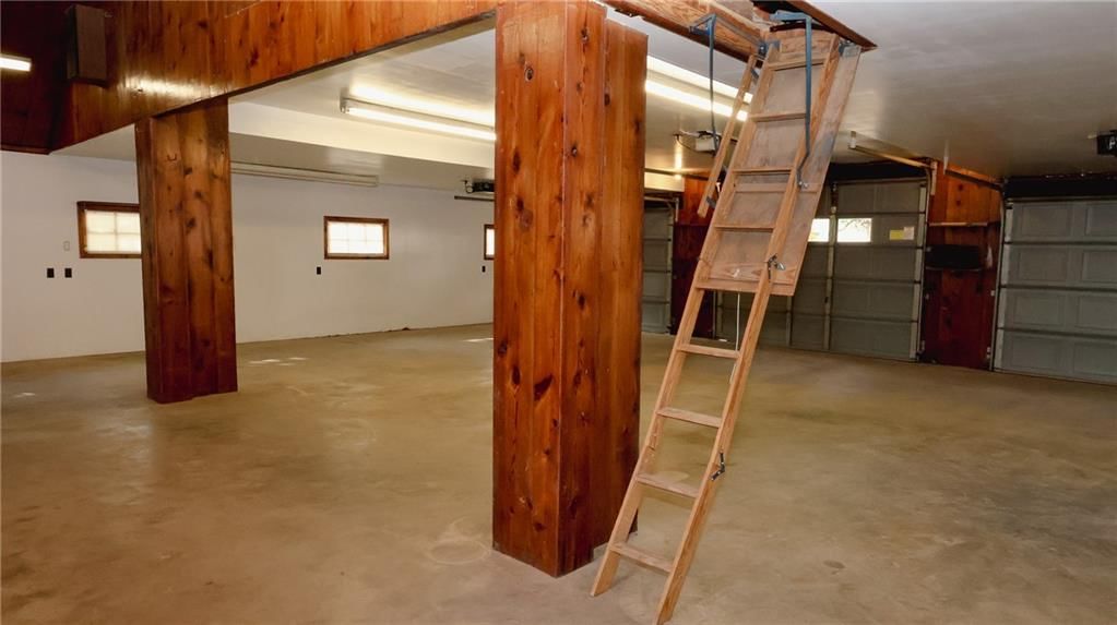 401 S Ridge Street — photo 29