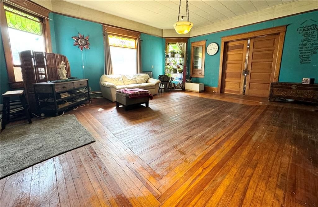 304 N Main Street — photo 6