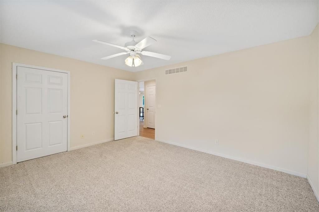 10611 N Northbrooke Drive — photo 17