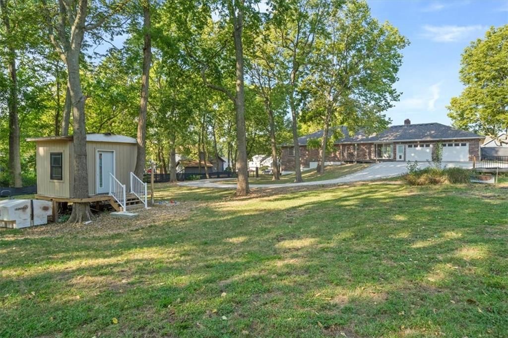 10611 N Northbrooke Drive — photo 38