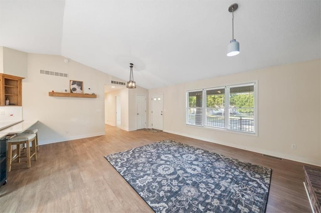 10611 N Northbrooke Drive — photo 8