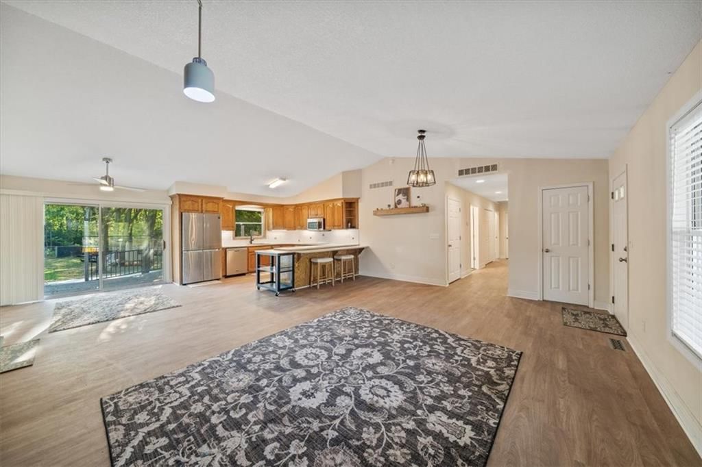 10611 N Northbrooke Drive — photo 9