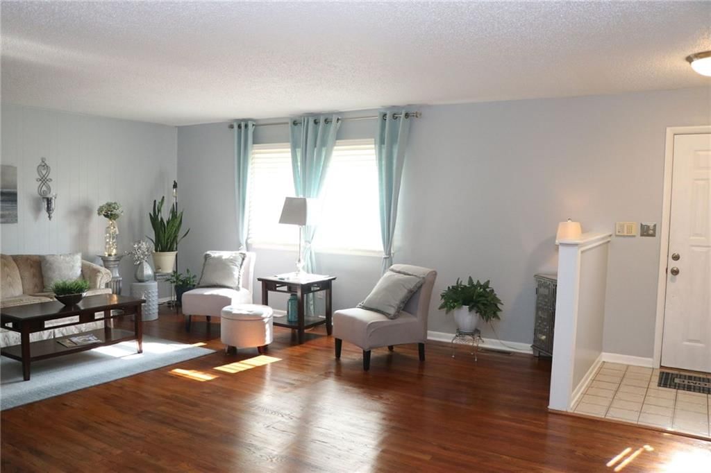 5000 Harvard Avenue — photo 10
