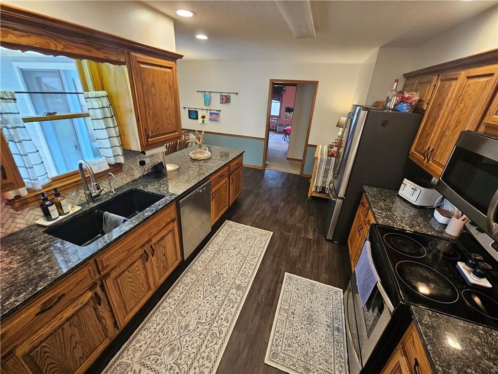 321 Caroline Drive — photo 15