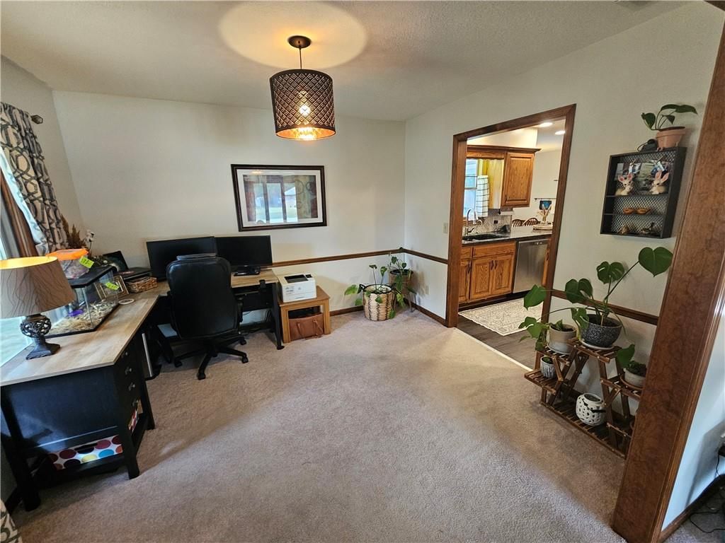 321 Caroline Drive — photo 17