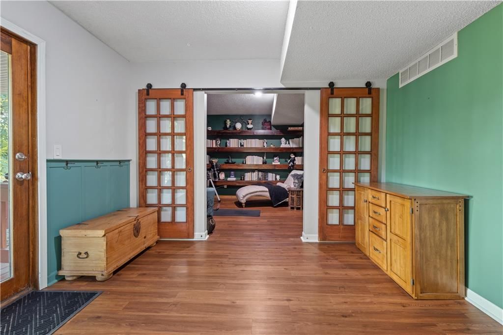 7808 NW Seymour Court — photo 18