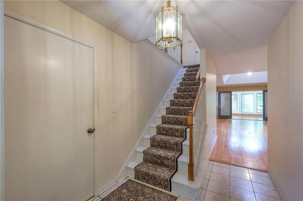 317 E Partridge Avenue — photo 8
